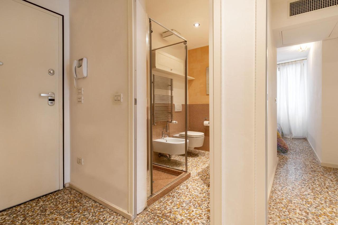 Friari Suite-Luxury Apt. Close To Rialto Bridge Венеция Экстерьер фото