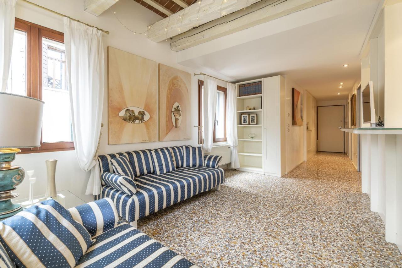 Friari Suite-Luxury Apt. Close To Rialto Bridge Венеция Экстерьер фото