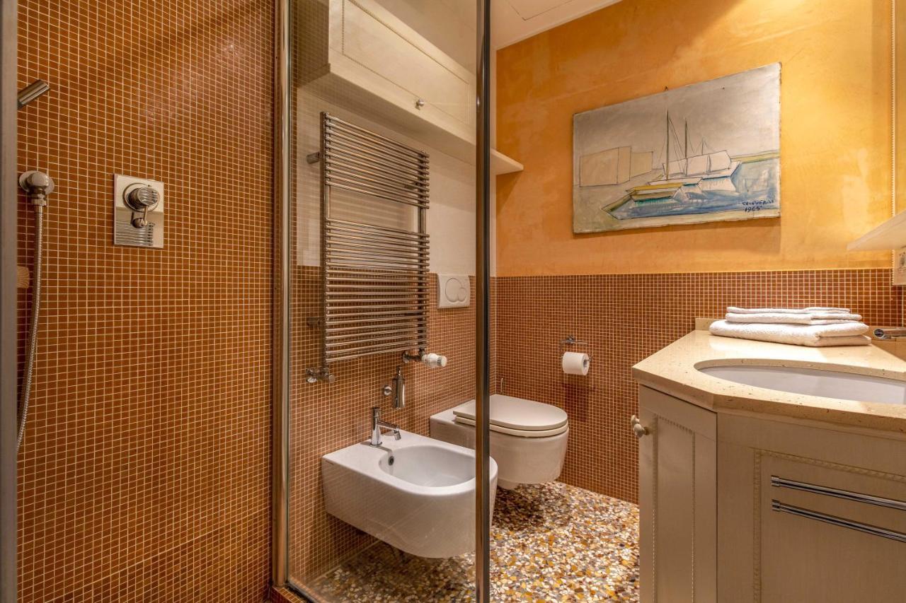 Friari Suite-Luxury Apt. Close To Rialto Bridge Венеция Экстерьер фото